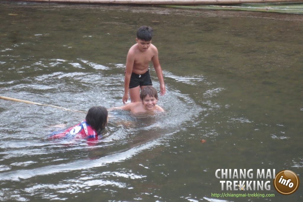 4-days/3-nights Trekking Tour | Chiang Mai Trekking | The best trekking in Chiang Mai with Piroon Nantaya